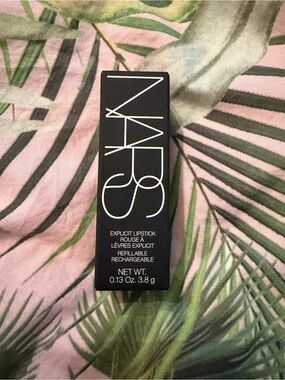 NARS Explicit Lipstick — Color Liaison 821